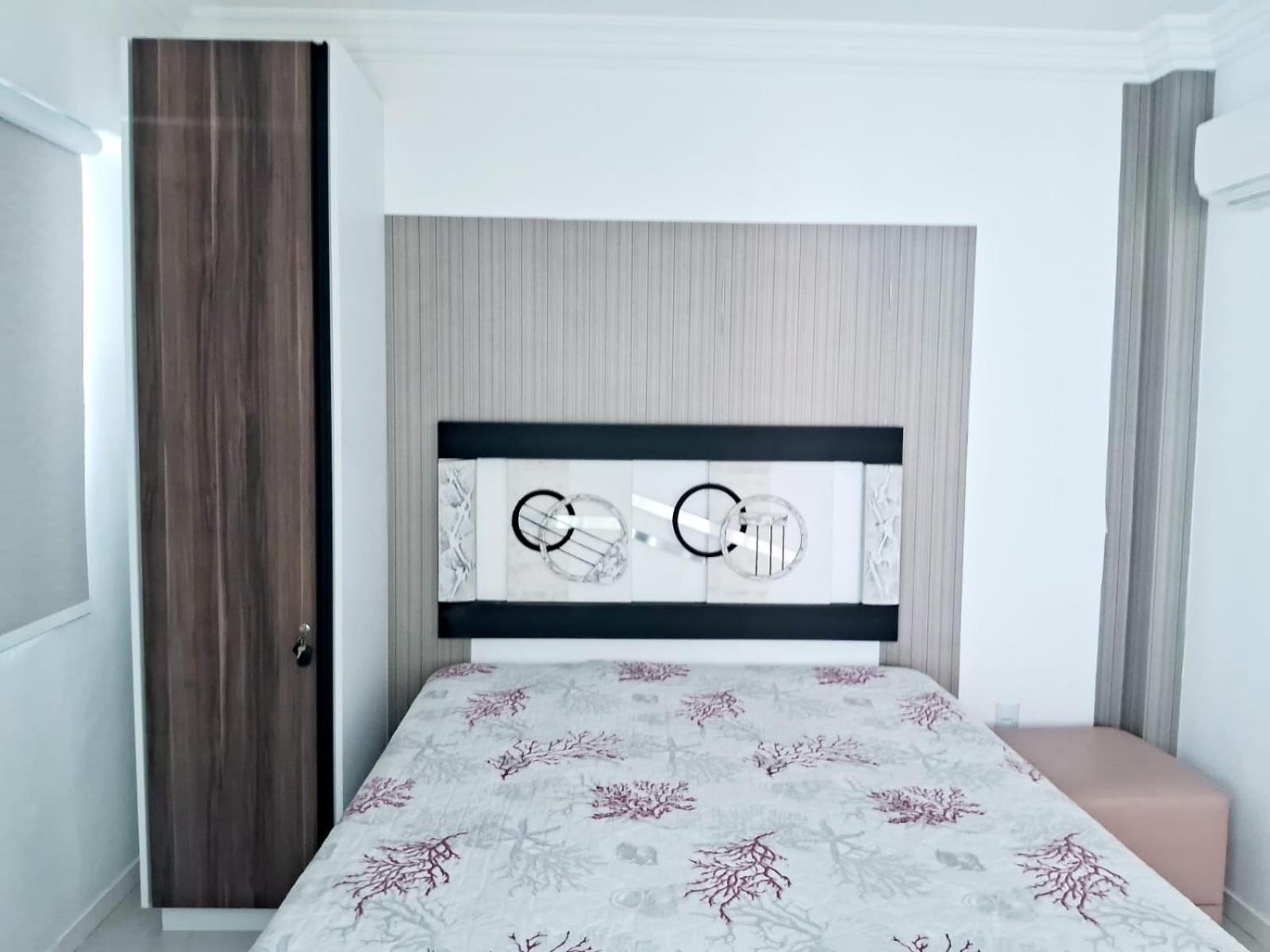 Residencial Atalanta Apartment บอมบินญัส ภายนอก รูปภาพ